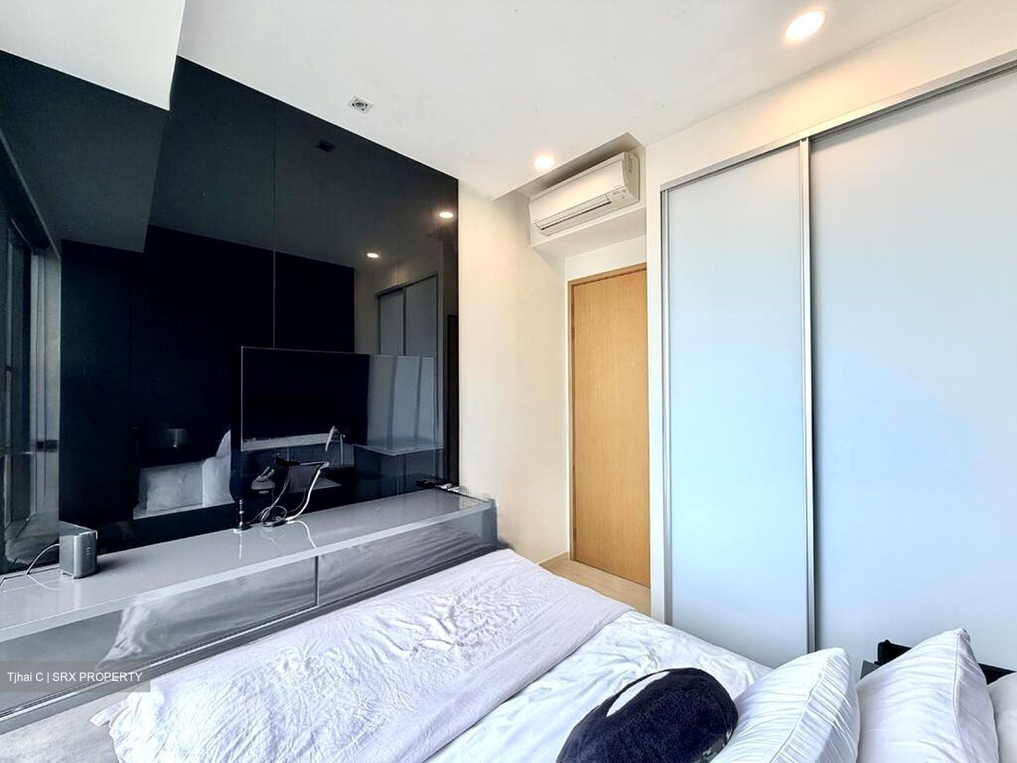 Skyline Residences (D4), Condominium #499920041